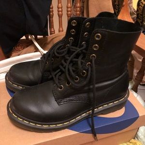 Dr. Martens 1460 Pascals. Combat boots